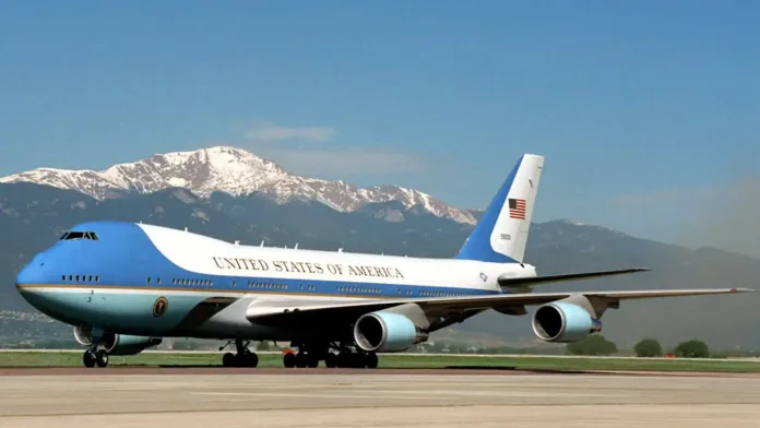 Air Force One: Tecnología y Seguridad del Avión Presidencial de EE.UU.