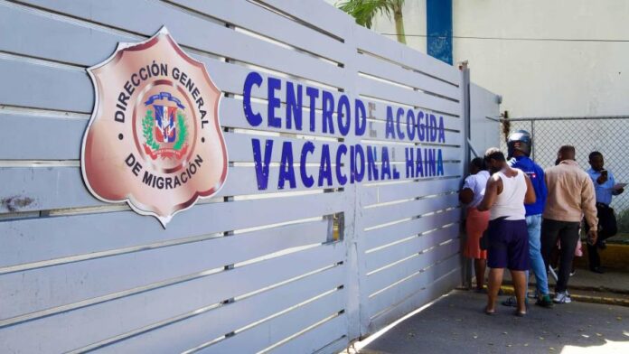 dominicanos deportados desde ee uu y pr a inicios de febrero 1 focus 0 0 896 504