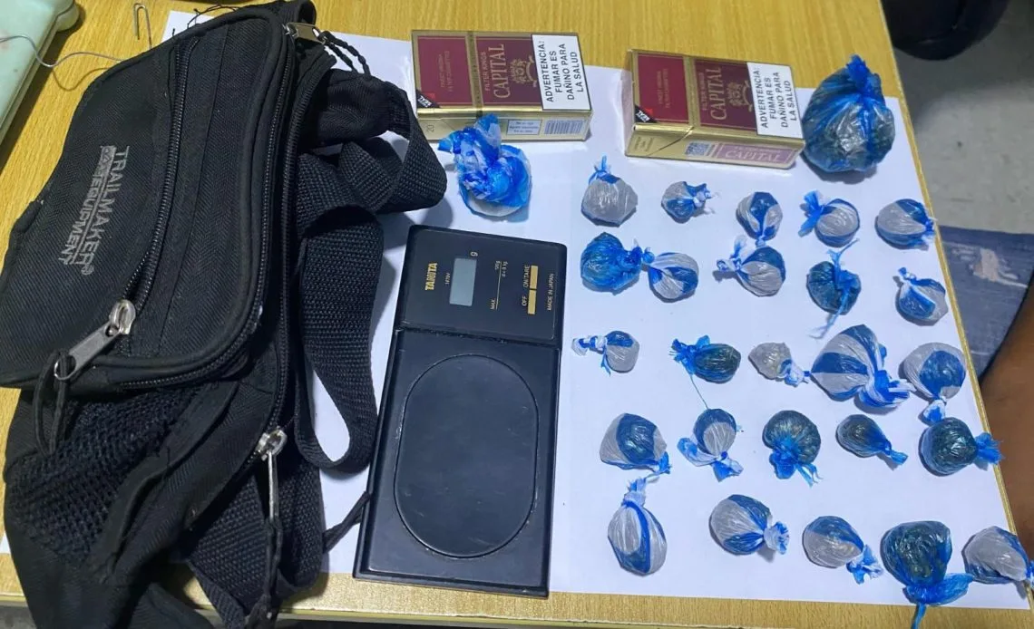 8228B4FF AAD0 4A7D 9E20 175C7AE5F32C