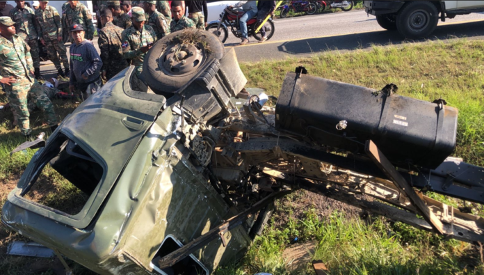 ATres muertos y 10 heridos en accidente de tránsito en Piedra Blanca