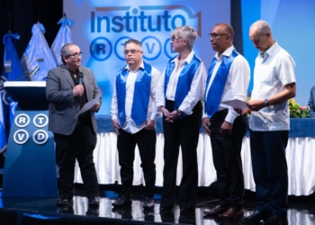 Estudiantes graduados