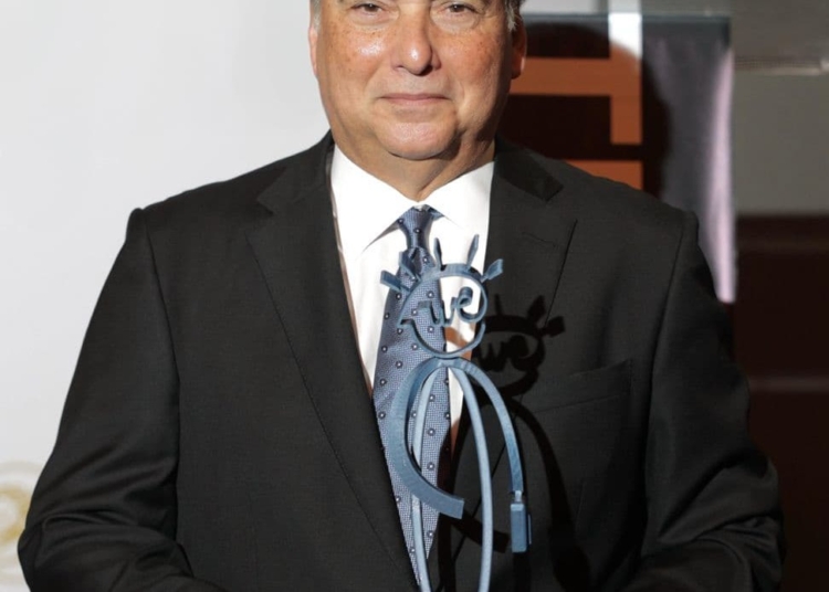 FOTO PRINCIPAL Fernando Villanueva Sued presidente de Grupo Viamar es reconocido por WE The CEO Edition por sus aportes al sector automotriz en la RD