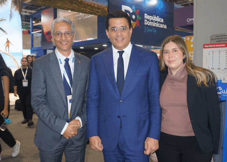 Foto Principal Hector Hernandez David Collado y Farah Kasse