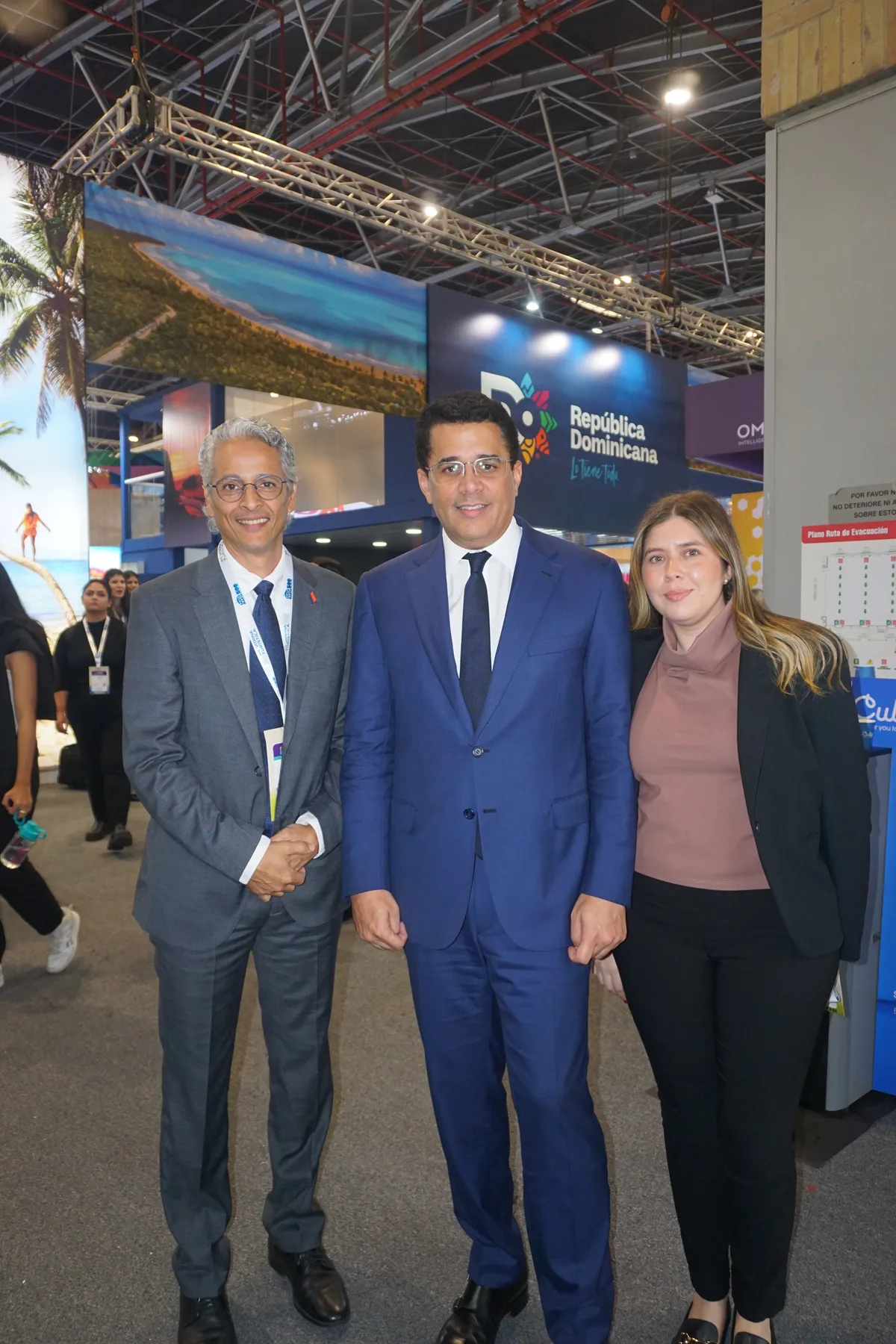 Foto Principal Hector Hernandez David Collado y Farah Kasse