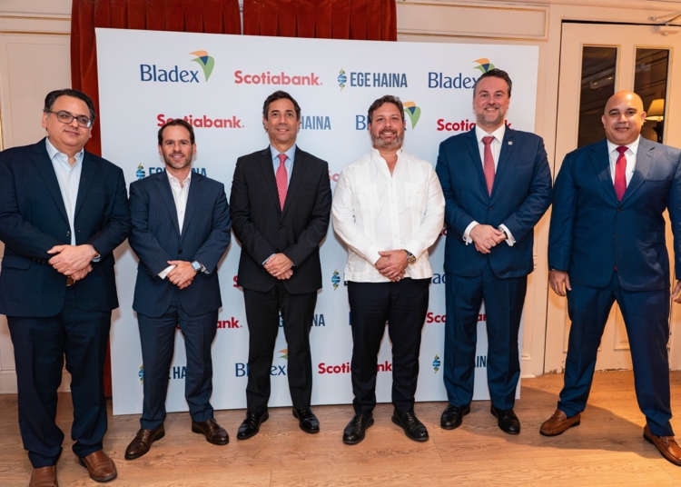 Gillermo Gamundi Warren Bonilla Gonzalo Gil Jose A. Rodriguez Rodrigo Varillas y Carlos Bogart