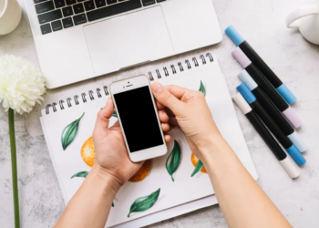 Un hábito que muchos pasan por alto es reiniciar el dispositivo con regularidad.