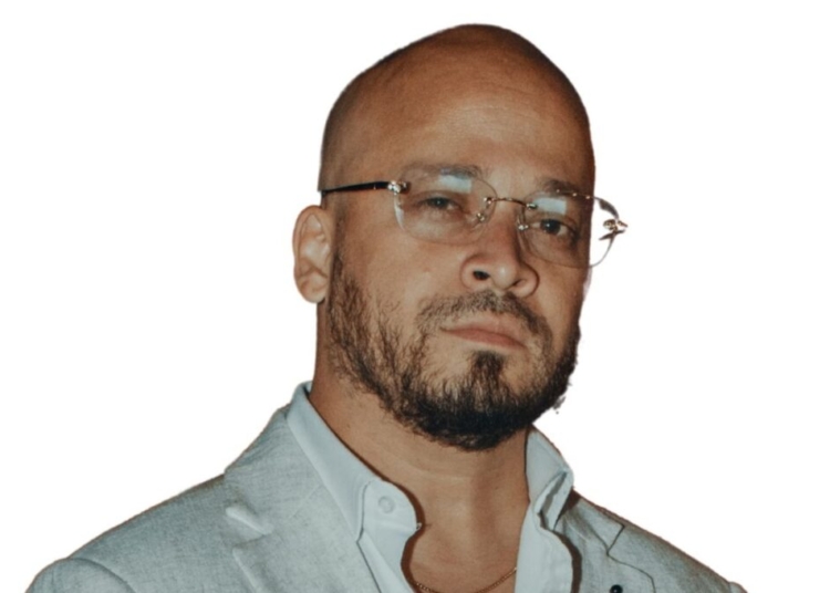 Ronny Rodriguez Un manager visionario en la industria de la Musica scaled