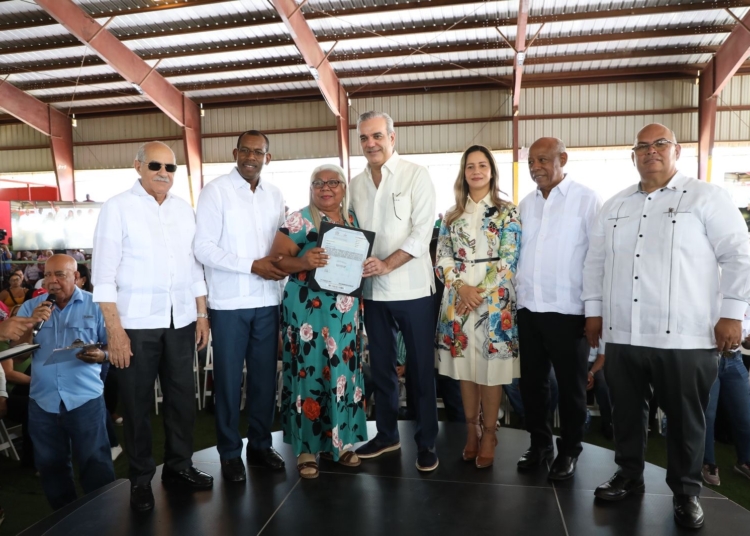 b56ca076 c50e 4cd5 b215 918a60c97b9c