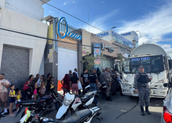 Cierran local en cristo rey por violar disposiciones de semana santa