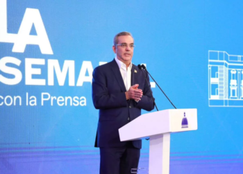 Luis abinader sobre encuentro con donald trump en el funeral del papa: “fue muy cordial él me dijo que le encanta rd”