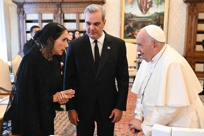 Raquel arbaje expresa conmovedor mensaje tras la muerte del papa francisco