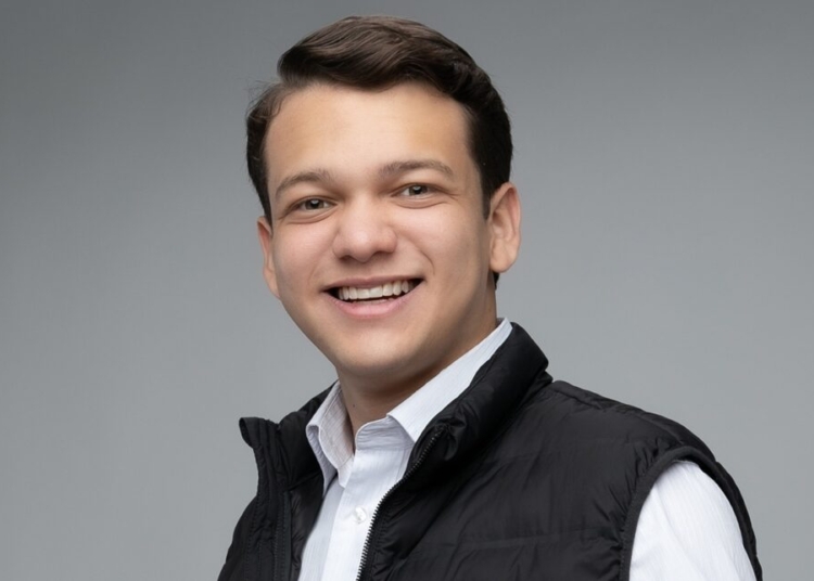 Oscar Hinojosa revoluciona las ventas por internet