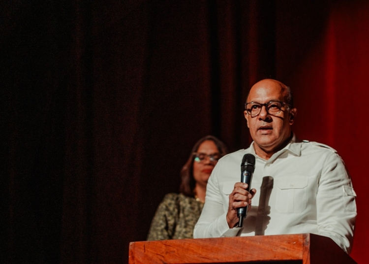 Fundación la buena noticia relanza app en el 24º aniversario de rayo de luz