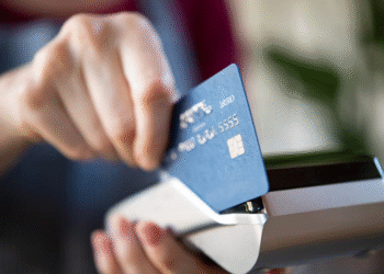 Policía investigará a persona que circula audio sobre uso de tarjetas de crédito de víctimas del jet set
