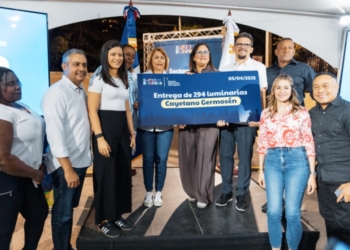 Carolina mejía sigue iluminando la ciudad: cayetano germosén ya es parte de “sectores iluminados más seguros”