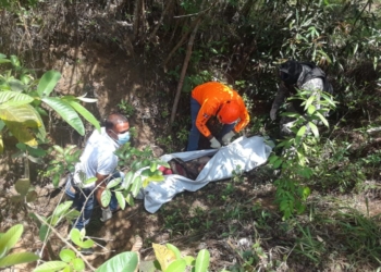 Encuentran cadáver dentro de alcantarilla en la comunidad de cruz de cabrera