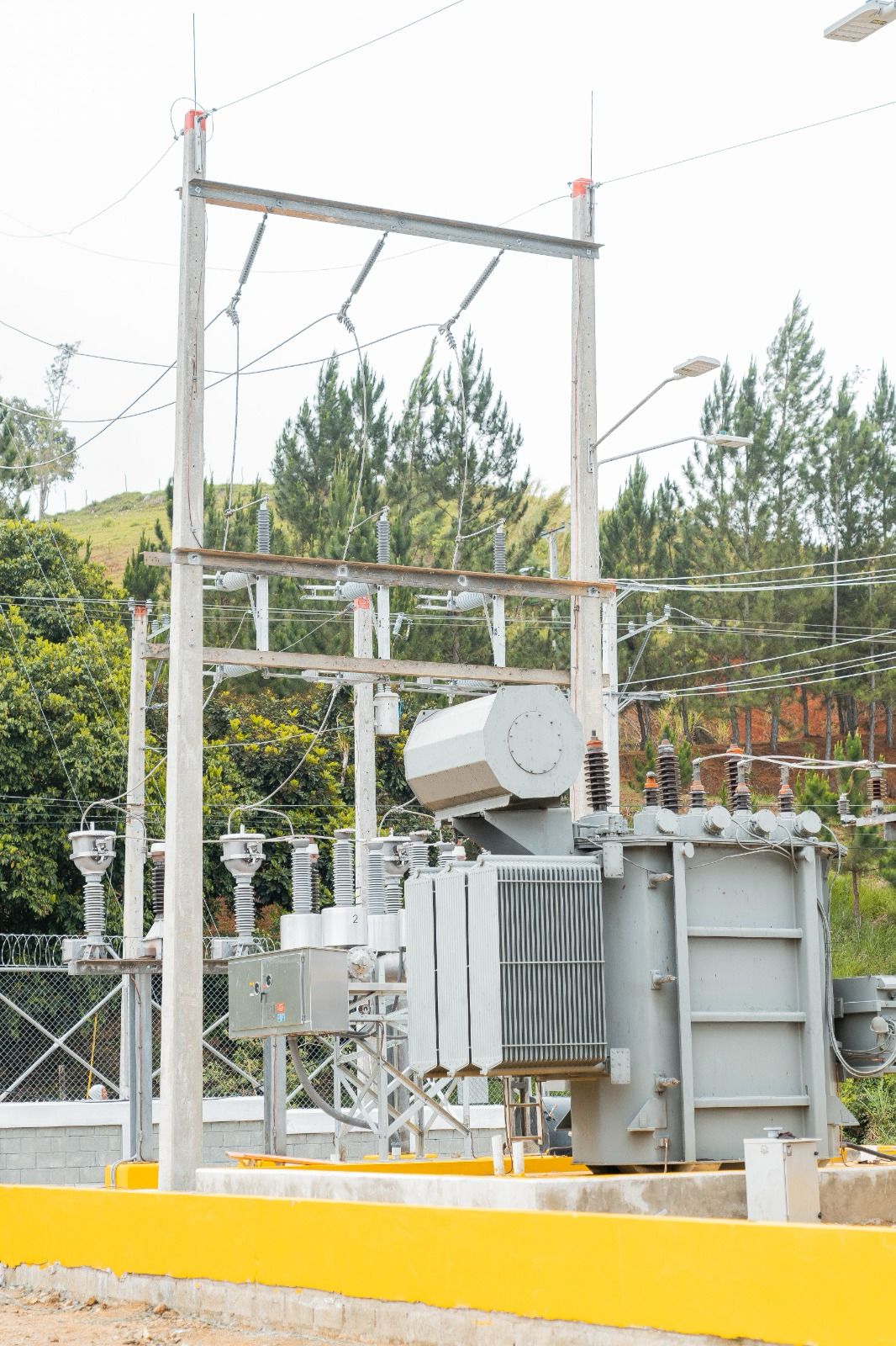 Al mismo tiempo, reducirá los niveles de pérdidas técnicas, apegada a su política de mayor eficiencia y sostenibilidad financiera.