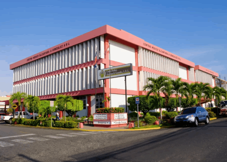 Centro Médico Alcántara y González