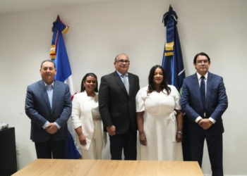 Sns juramenta tres nuevos directores en hospitales de la regional cibao norte