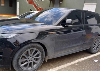 Autoridades dominicanas investigan el uso de vehículos de alto costo, muchos alquilados en rent a car