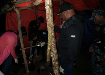 Cinco muertos y dos heridos tras tiroteo en un punto de droga en loma de cabrera, dajabón
