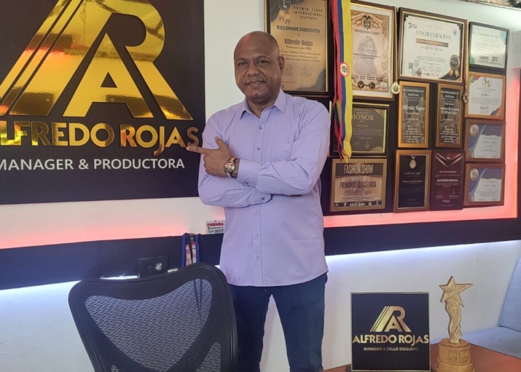 Alfredo Rojas inicia celebracion de 45 años de carrera artistica con una gran rumba venezolana en Medellin