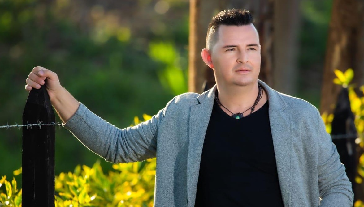 Ángel García estrena su nuevo éxito musical: “Dinero Maldito” remueve conciencias 2 Ángel García estrena su nuevo éxito musical Dinero Maldito remueve conciencia