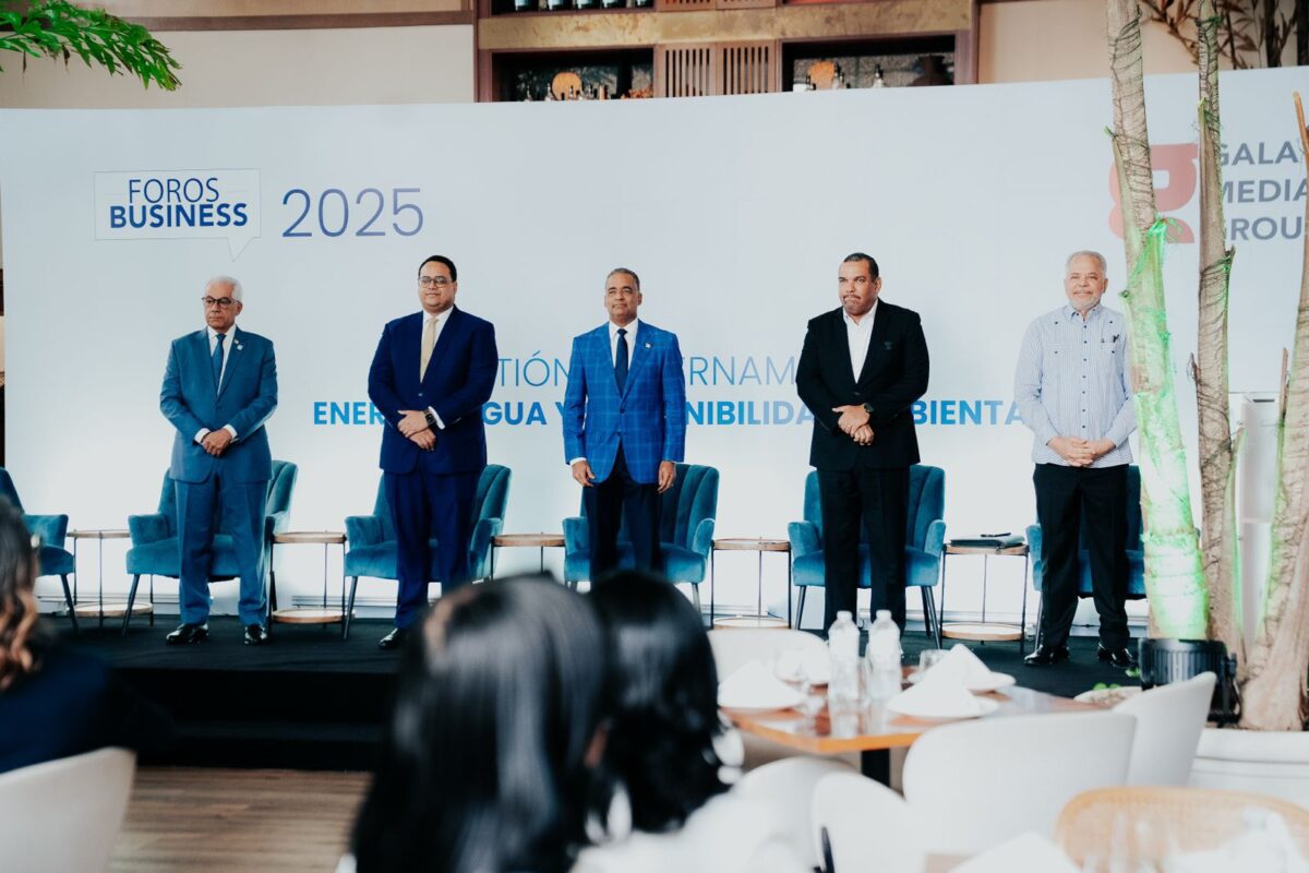 Foros Business destaca avances y desafíos del gobierno en materia energética, hídrica y ambiental (2)