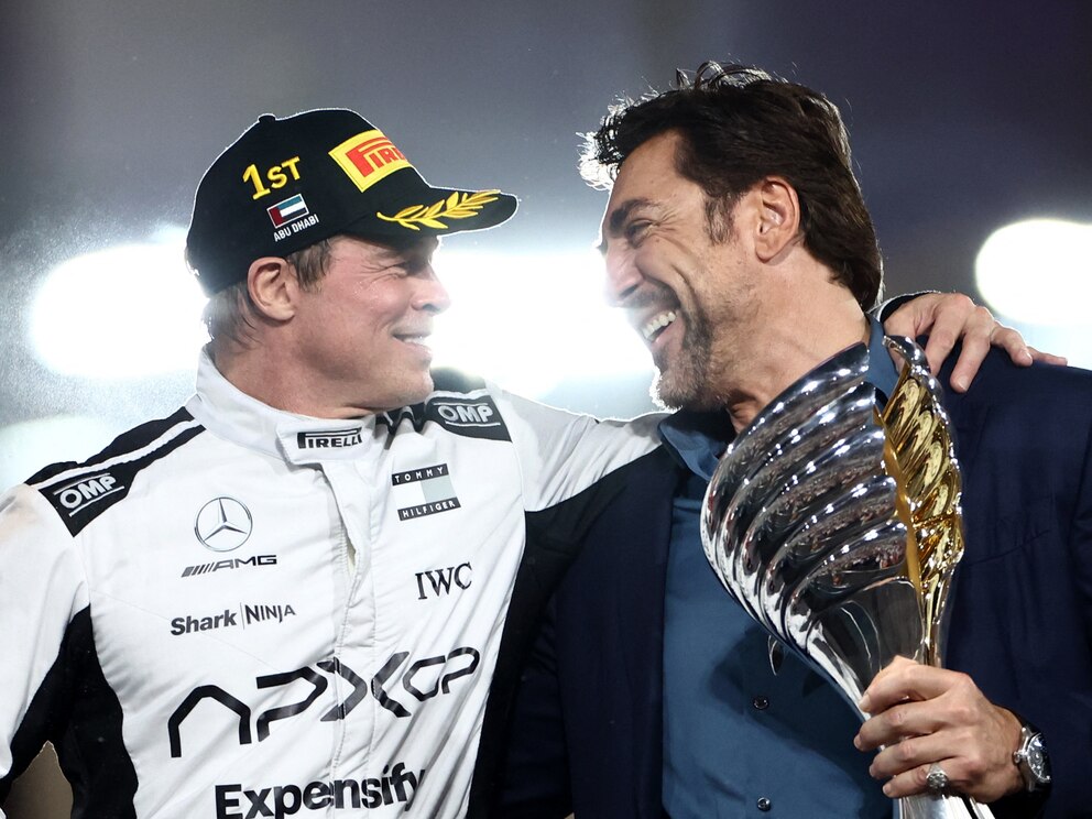 “F1”: tráiler, fecha de estreno y todo sobre la próxima película de Brad Pitt que llegará a los cines 2 Javier Bardem da vida a Ruben, un hombre que describe el pasado del piloto Sonny Hayes (REUTERS/Amr Alfiky)
