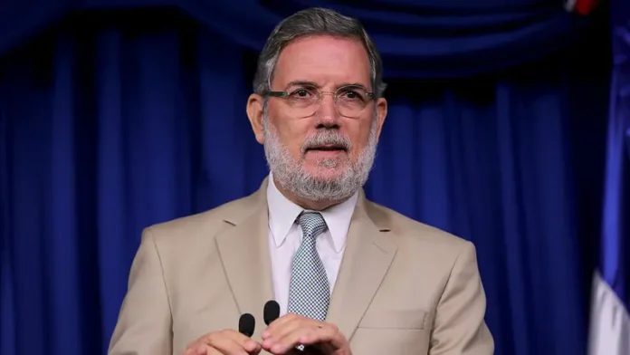 AtaRDecer | Donde el día termina, la noticia comienza - Fallece Roberto Rodríguez Marchena, exvocero de la Presidencia PLD