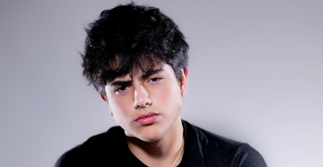 Santi Prince cierra el 2024 con una carrera musical en ascenso y una proyección internacional imparable