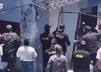 Intervención policial en herrera desata controversia: joven de 23 años muerto a tiros