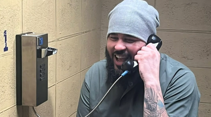 Raphy Pina: “La libertad empieza cuando tomas una decisión valiente”