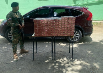Ejército arresta pareja con contrabando de 39 mil cigarrillos