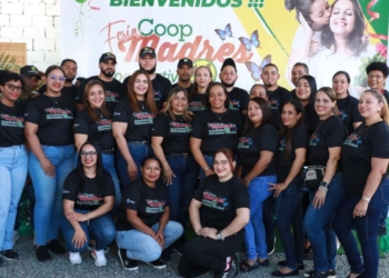 Cooperativa hermanas mirabal inaugura su feria coop-madres 2025 en salcedo