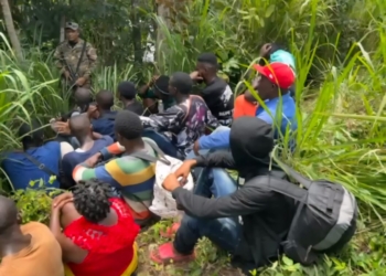 Ejército detiene a 18 haitianos indocumentados en callejón de dajabón