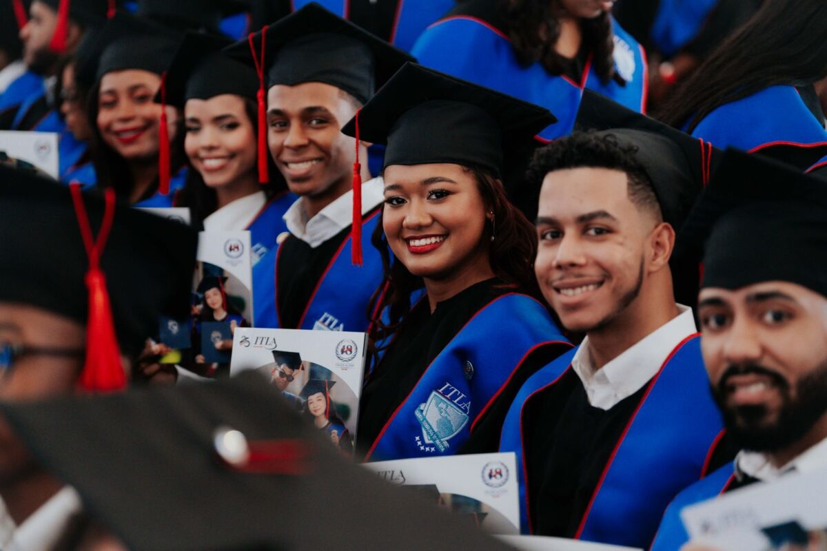 ITLA marca un hito histórico: Gradúa a 631 nuevos tecnólogos y anuncia el primer tecnicismo en semiconductores del Caribe 1 "Graduación histórica del ITLA con 631 nuevos profesionales"