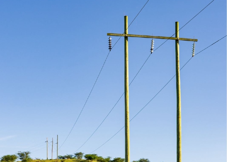 Torre de transmisión eléctrica de alta tensión