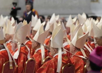 Comienza el cónclave más diverso de la historia: 133 cardenales inician la elección del sucesor del papa francisco