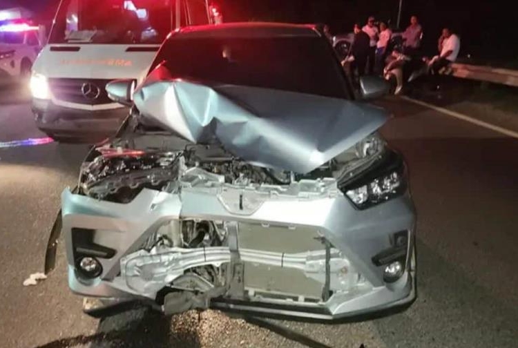 Mujer fallece y dos heridos en accidente de tránsito en juan dolio, san pedro de macorís