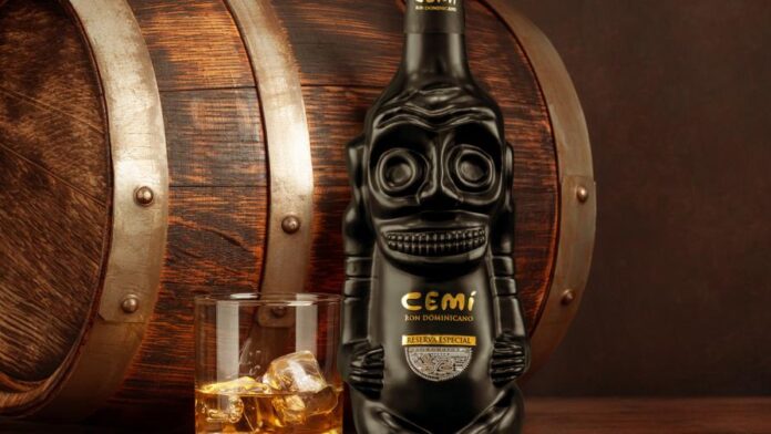 Botella escultórica de Cemí Ron Dominicano con forma de cemí taíno