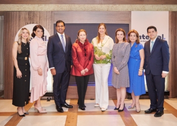 PRINCIPAL. Paulette F. Ferreira, Luz Batista, Nelson M. Guerrero, Margarita Miranda de Mitrov, Marisol Rodríguez Copello, María Rodríguez, Maritza Zeller de Bonetti y William Veloz