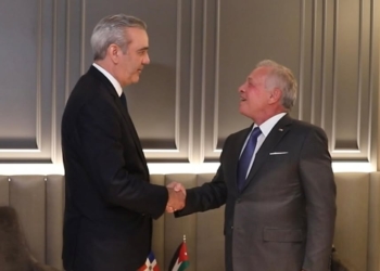 Presidente abinader y rey de jordania sostienen reunión estratégica en niza