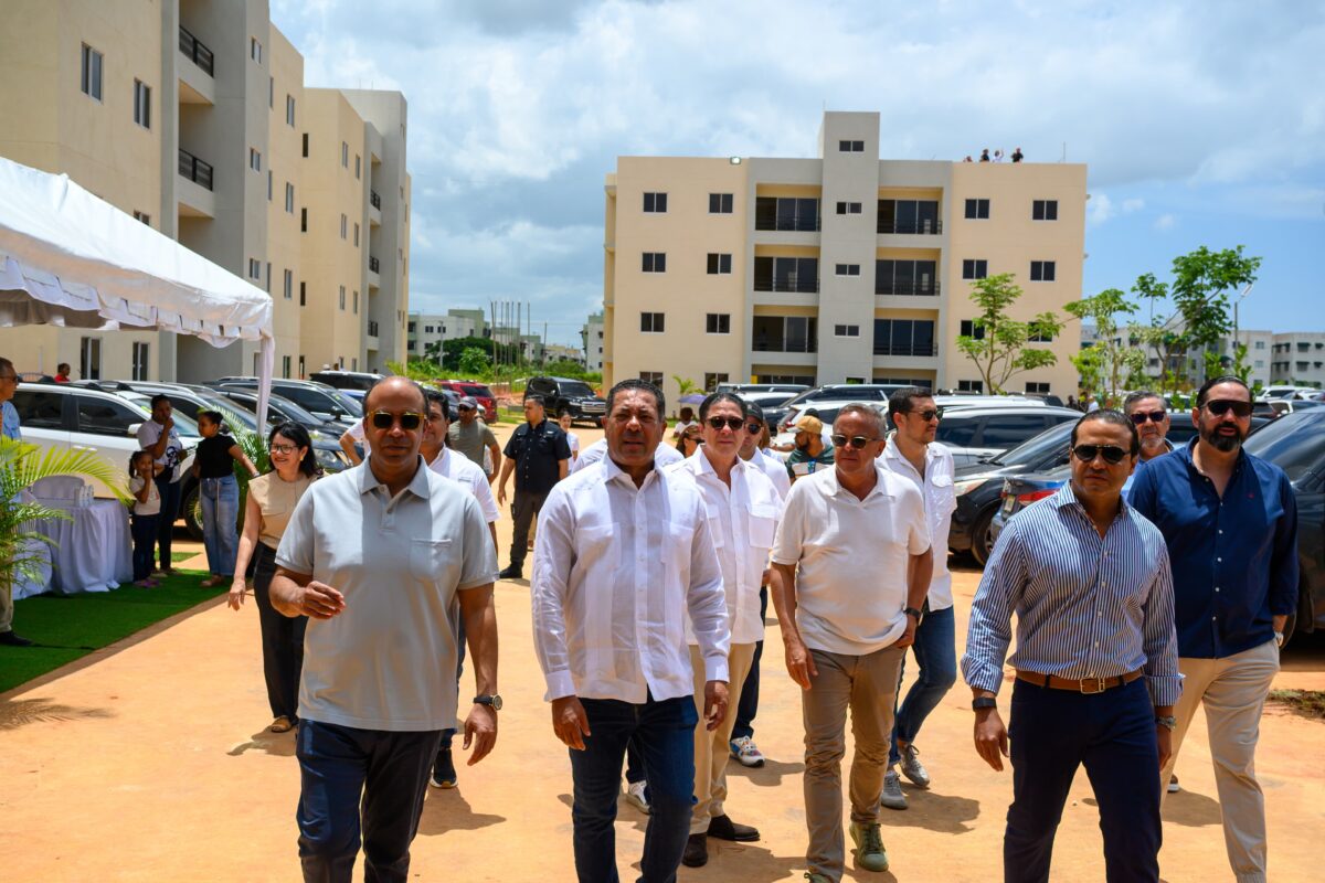 Feria de viviendas de Banreservas en Santo Domingo Este cierra con solicitudes de RD$1,400 millones 1 Feria inmobiliaria Banreservas Villas del Este