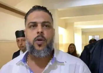 "el gallero" se entrega a la fiscalía de puerto plata por herir de bala a un hombre