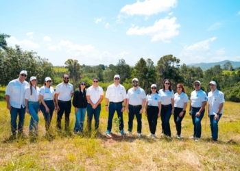 La jornada fue encabezada por representantes del Grupo Popular, Plan Sierra y Superintendencia del Mercado de Valores.