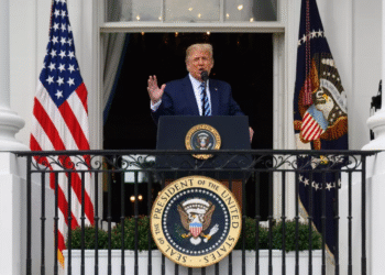 Trump prohíbe entrada a ee. Uu. A ciudadanos de 12 países y restringe a otros 7, citando seguridad nacional y ataque en colorado
