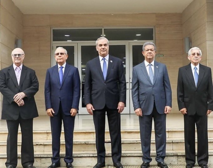 Abinader y expresidentes piden a la onu misión híbrida para haití por deterioro de seguridad