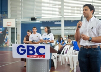 Inauguración de la copa gbc intercolegial de voleibol femenino en santo domingo