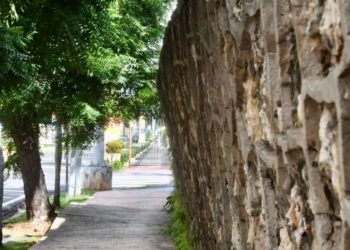 La curva peligrosa frente al Palacio Nacional